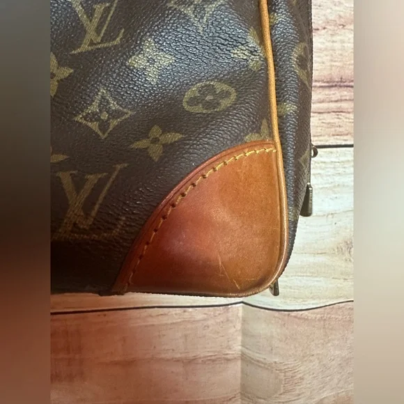Auth Vintage Louis Vuitton Sirius 45 Monogram Travel Bag - Picture 3 of 16